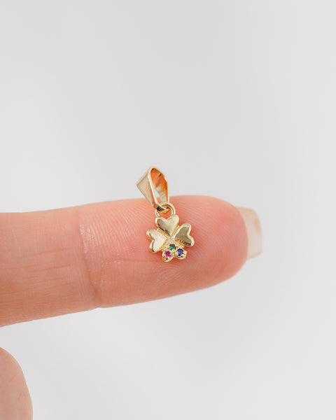 DIJE TREBOL PEQ COLORES 0.7CM