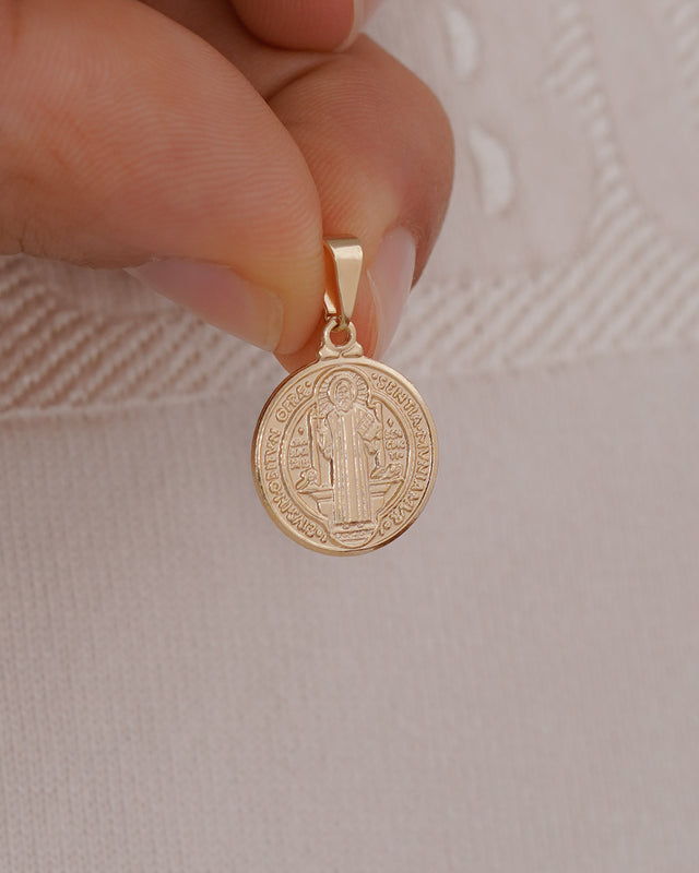 DIJE SAN BENITO GRANDE 1.5CM