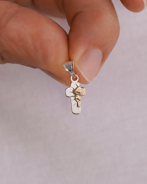 DIJE CRUZ ROSTRO PLATA ORO 2.3CM PLATA ITA